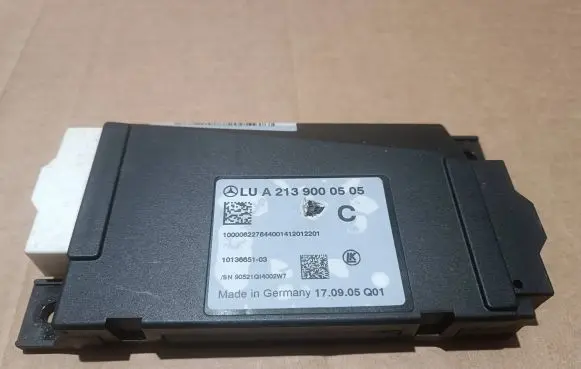 Mercedes-Benz E W213 Combustion control unit/module A2139000505 1013665103 90521W14002W