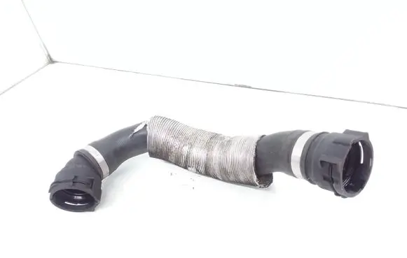 BMW 1 E81 E87 Engine coolant pipe/hose 7552404 17127552404