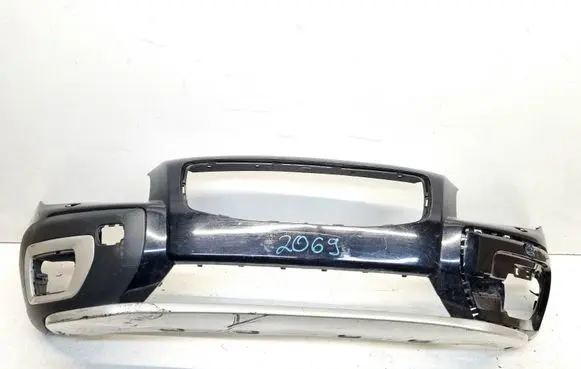 Volvo XC70 Front bumper 30678678