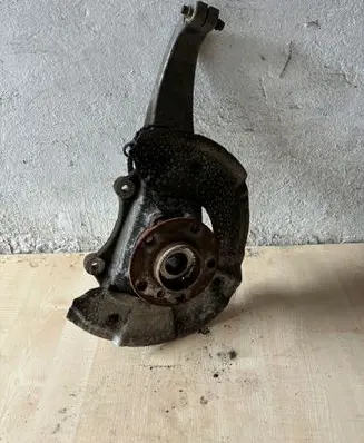 BMW 5 F10 F11 Front wheel hub spindle knuckle 67757694082759