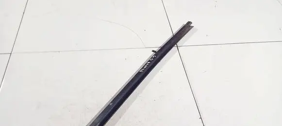 Ford C-MAX I Rear door glass trim molding