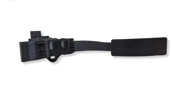 Mercedes-Benz B W246 W242 Accelerator throttle pedal A246300 1404