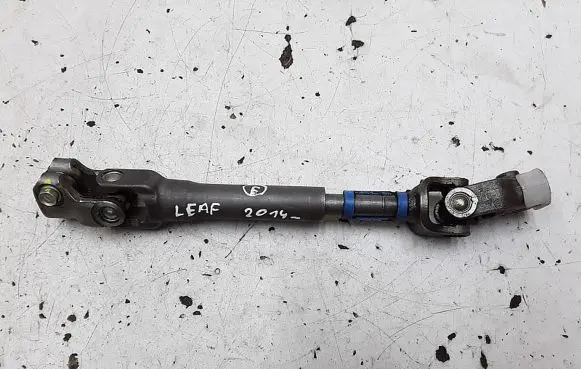 Nissan Leaf I (ZE0) Steering column universal joint