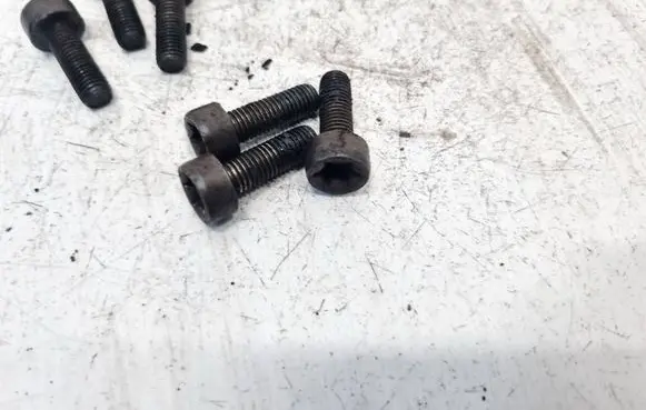 Ford Focus Nuts/bolts 