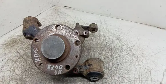 Audi A4 S4 B6 8E 8H Rear wheel hub spindle/knuckle 