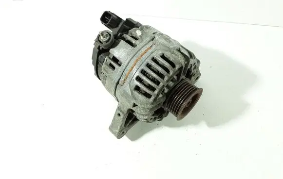 Toyota Avensis T250 Generator/alternator 270600D140A 0124325079 BR14M2