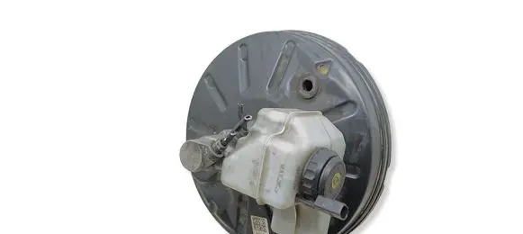Volkswagen PASSAT B7 Brake booster 3C1614105AP