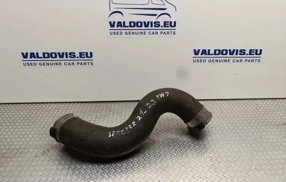Mercedes-Benz Sprinter W907 W910 Intercooler hose/pipe A9105280800 DBL62512530