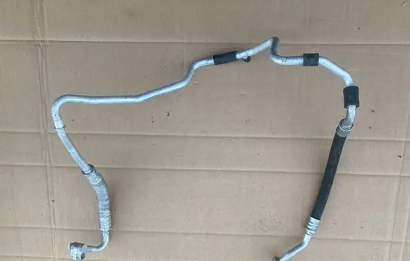 Audi A3 S3 8P Air conditioning (A/C) pipe/hose 1K0820743BJ