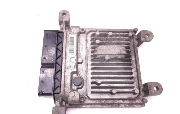 Mercedes-Benz Sprinter W906 Engine control unit/module A6519000700 A6519010600