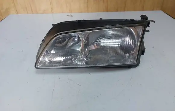 Mazda 626 Headlight/headlamp