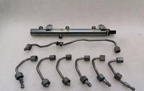 Mercedes-Benz E W238 Fuel distributor A6420703095