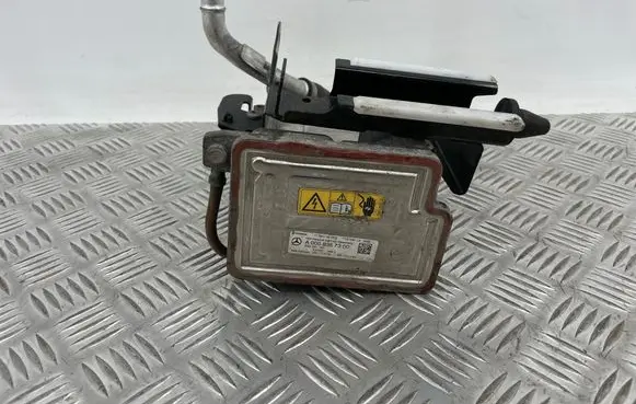 Mercedes-Benz C W205 Air conditioning/heating control unit A0008357300