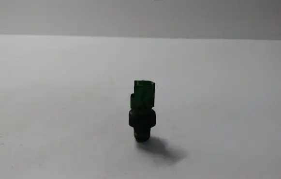 Ford Mondeo MK IV Oil level sensor 