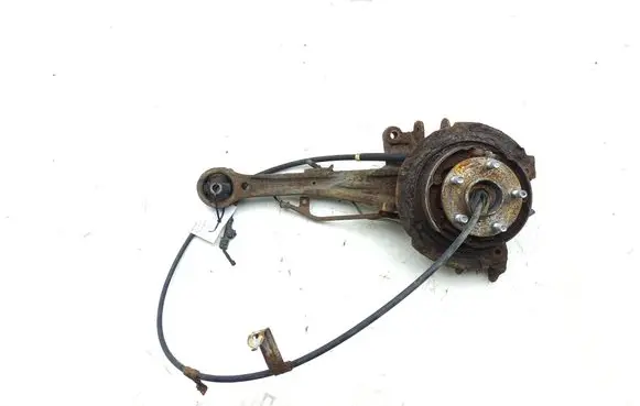 Subaru Legacy Rear wheel hub