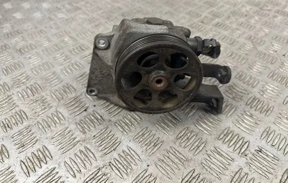 Subaru Forester SG Power steering pump