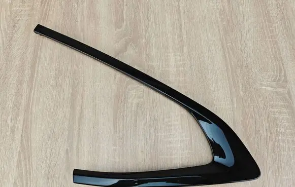 BMW 4 G22 G23 G24 G26 Front door trim (molding) 7483001