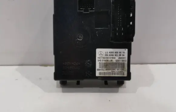 Mercedes-Benz GLC X253 C253 Fuel injection pump control unit/module A0009006619 5HB01443606