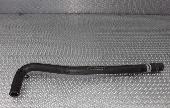Mercedes-Benz S W220 Engine coolant pipe/hose A2208320394