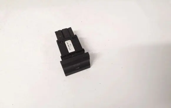 Skoda Fabia Mk1 (6Y) Electric window control switch 6y0959621