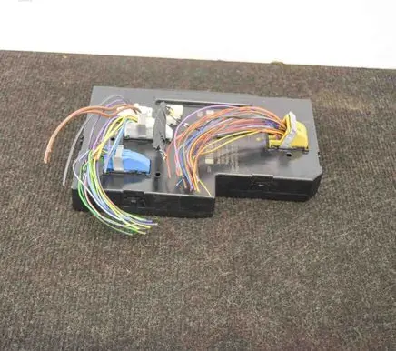 Mercedes-Benz E W212 Central body control module A2129020008 A2129009622