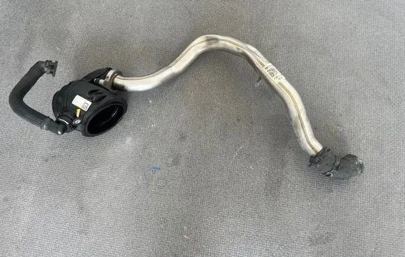 Audi Q5 SQ5 Engine coolant pipe/hose 059131509J 059129955BB