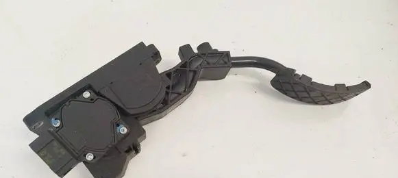 Volkswagen Golf IV Accelerator throttle pedal 0280752211