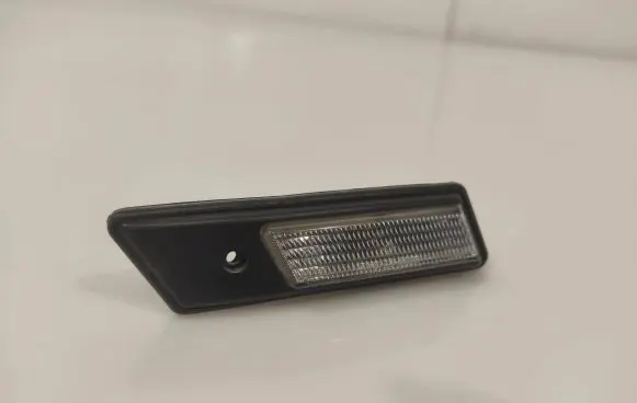 BMW 5 E34 Front fender indicator light 18-5008P1