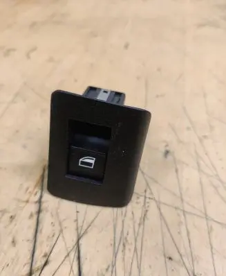 BMW X5 E53 Electric window control switch 8385955