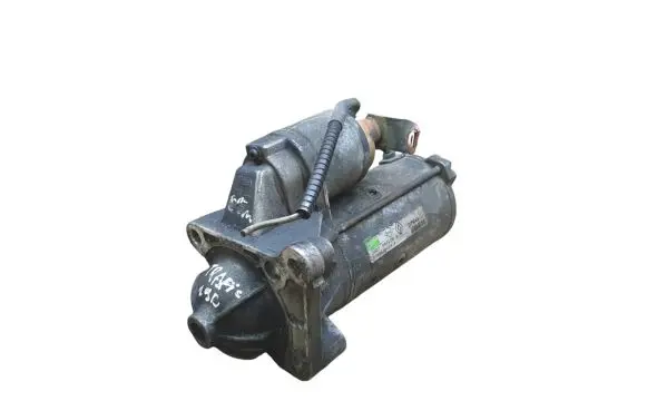 Renault Trafic II (X83) Starter motor 8200628419A 20D70971TMA D7R44