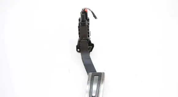 Volkswagen Golf VII Accelerator throttle pedal 5Q2723503D