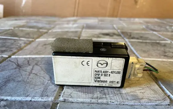Mazda 6 Keyless (KESSY) go control unit/module GP9F675DZB