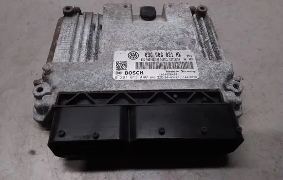 Volkswagen PASSAT B6 Engine control unit/module 03G906021NK 0281013440