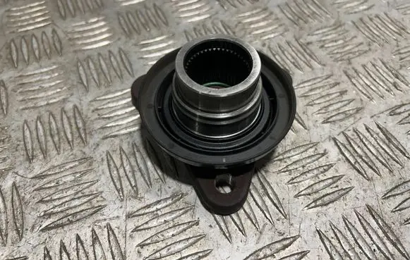 BMW 1 F20 F21 Gearbox transfer box case M0014545