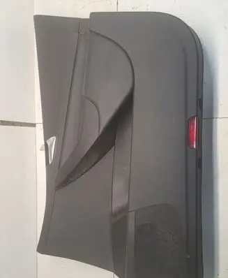 Volkswagen PASSAT B6 Front door card panel trim 3C1867012