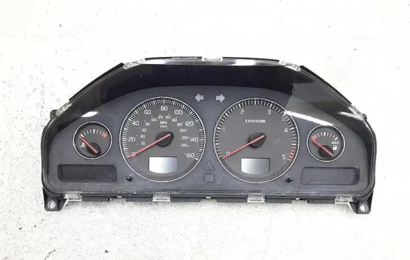 Volvo XC90 Speedometer (instrument cluster) 30682286