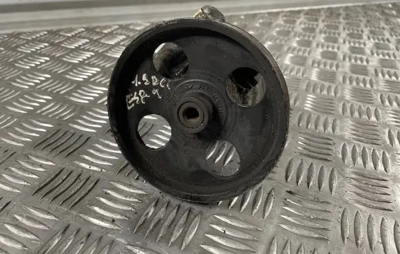Renault Espace IV Power steering pump