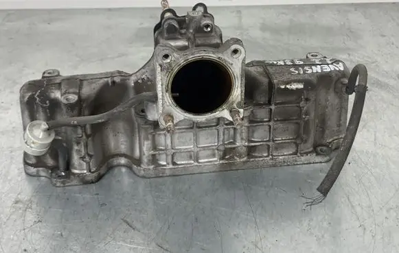 Toyota Avensis T250 Intake manifold 171110R010