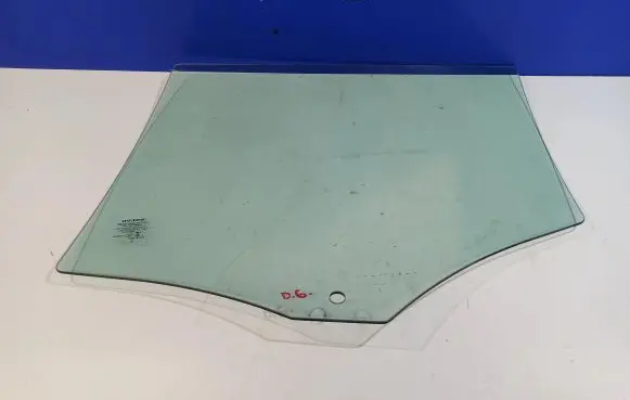Volvo V60 Rear door window glass 31335333 31299332