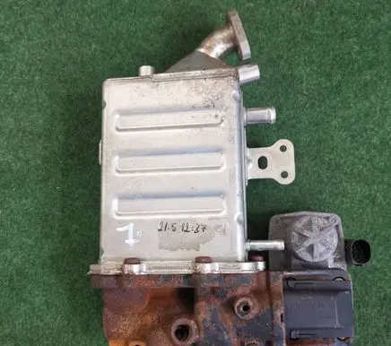 Volkswagen Crafter EGR valve cooler 04L131512CG