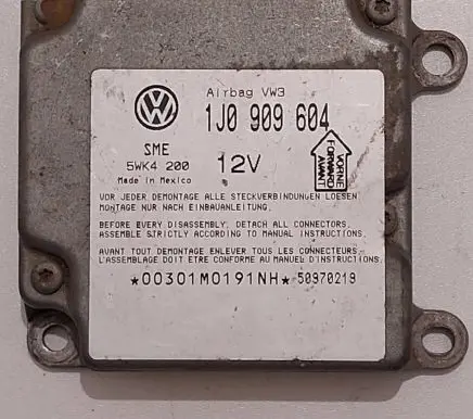 Volkswagen PASSAT B5.5 Airbag control unit/module 1J0909604 5WK4200 50970219