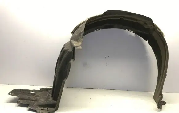 Lexus CT 200H Front wheel arch liner splash guards 5387576011