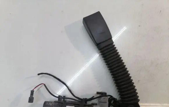 BMW 7 F01 F02 F03 F04 Front seatbelt buckle 9115306