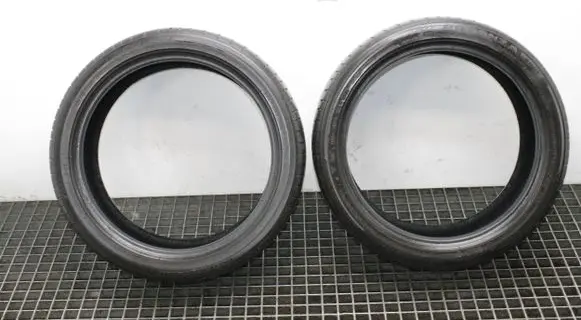 Audi TT TTS Mk2 R12 summer tire 22540R18 BRIDGESTONE