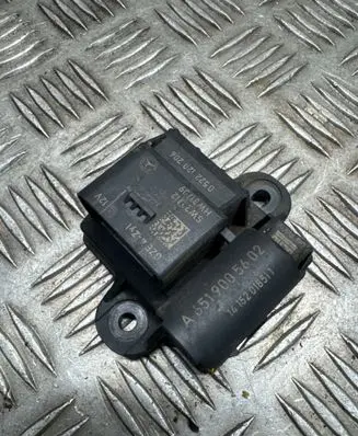 Mercedes-Benz A W176 Glow plug pre-heat relay A6519005602 14152018511
