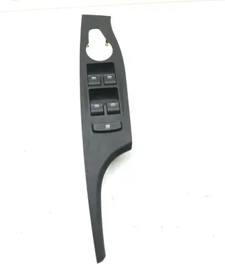 Hyundai i40 Electric window control switch 935703Z300 39R4911000