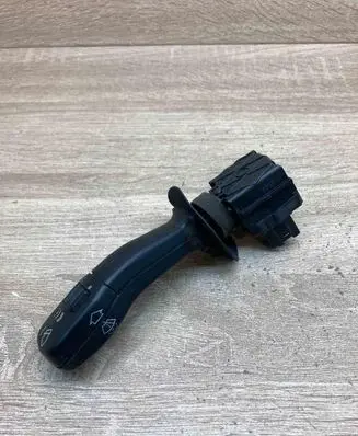 BMW 5 E39 Wiper control stalk 8352013 01200900