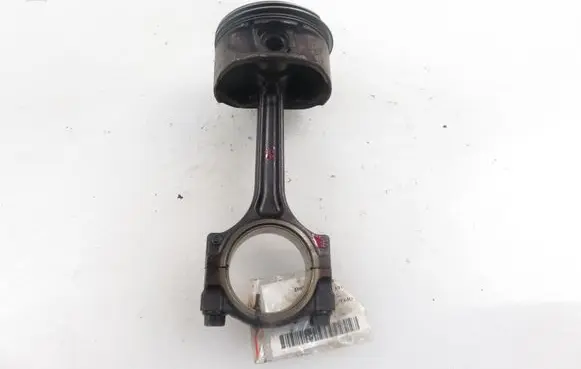 Opel Vectra C Piston with connecting rod 
