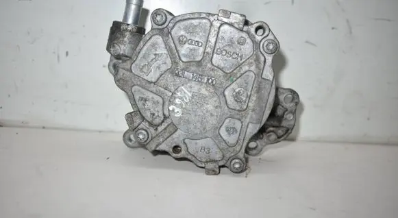 Seat Exeo (3R) Vacuum pump 03L145100F