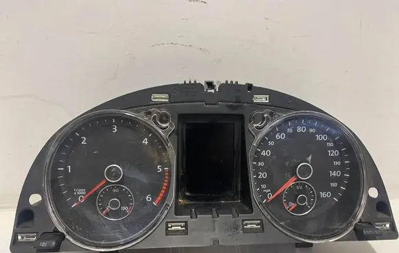 Volkswagen PASSAT B6 Speedometer (instrument cluster) 3C0920972D 007367